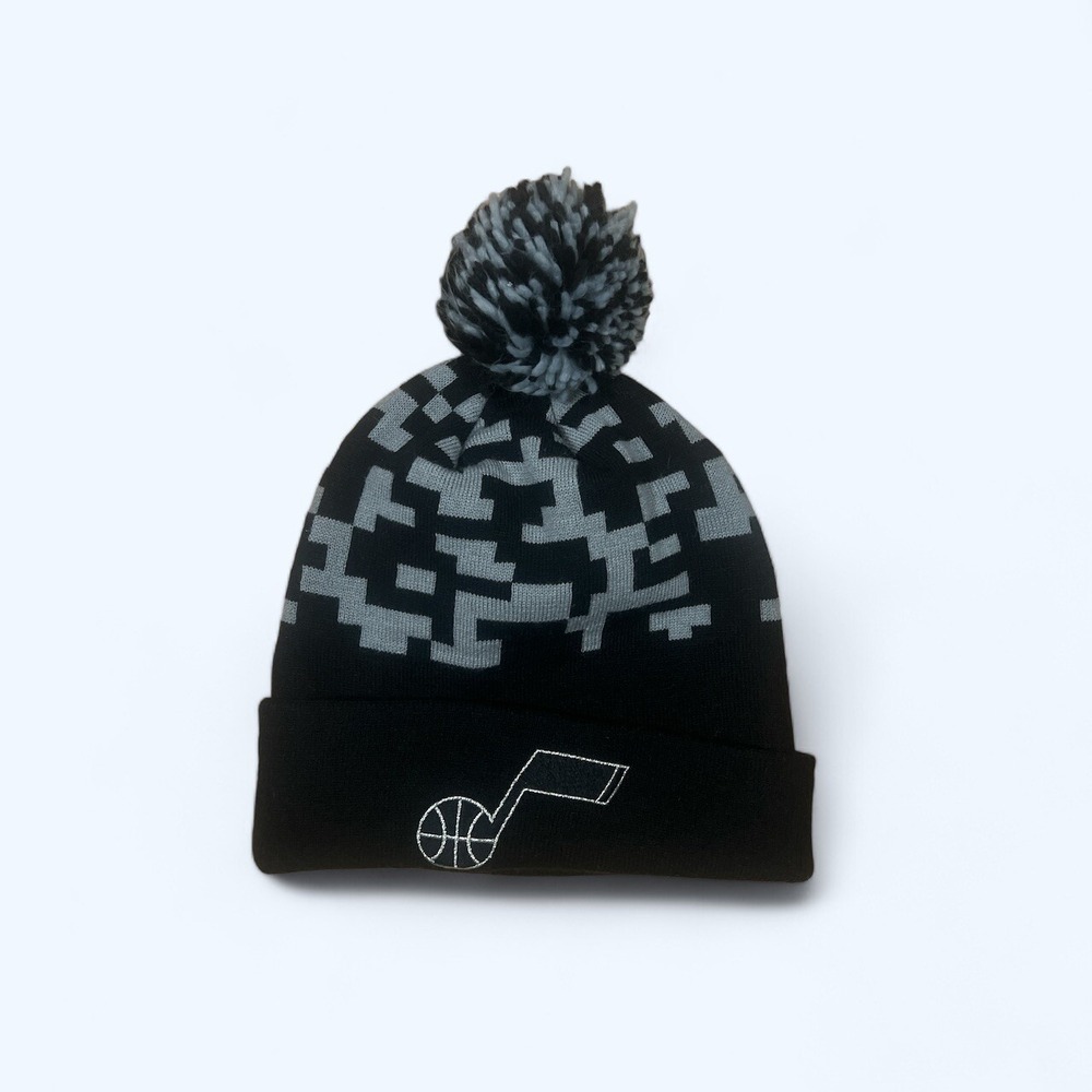 Utah Jazz Mitchell & Ness NBA Basketball Pom Knit Beanie Hat Winter Snow Ski Cap